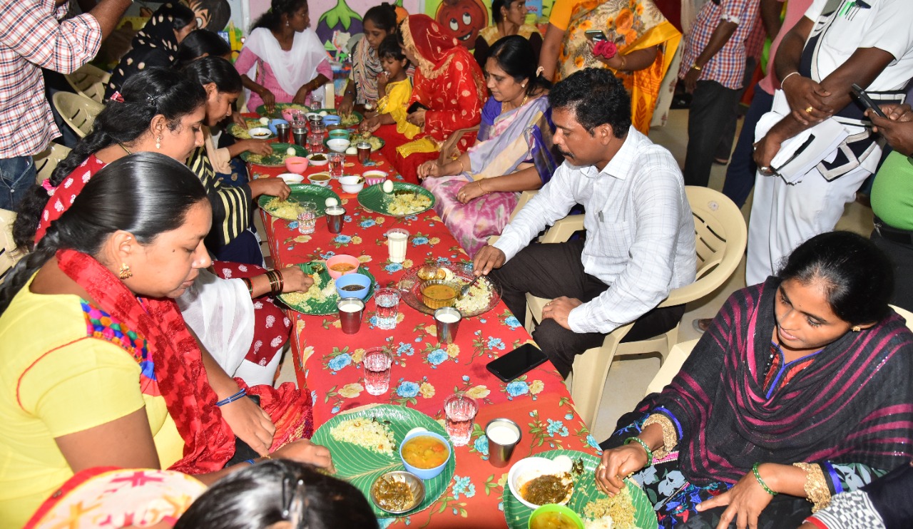 మహిళాలు, చిన్నారుల ఆరోగ్య ప్రమాణాల పెంపు : కలెక్టర్‌