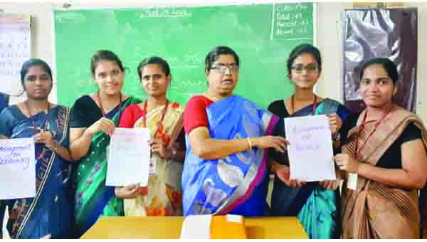 సామాజిక అంశాలపై నర్సులకు అవగాహన అవసరం