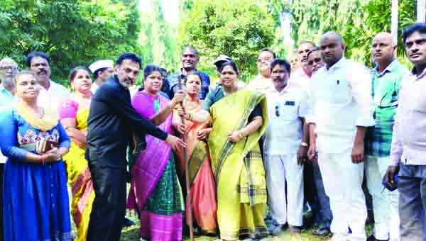 ముడసర్లోవ పార్కుకు పూర్వ వైభవం