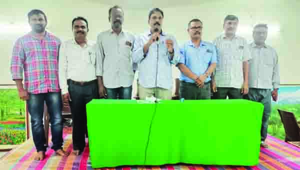 త్రిఫ్ట్‌ సొసైటీకి సిఐటియు అభ్యర్థుల ప్రకటన