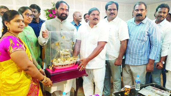 ఉత్తరాంధ్రకు పరిపాలనా రాజధాని అవసరం