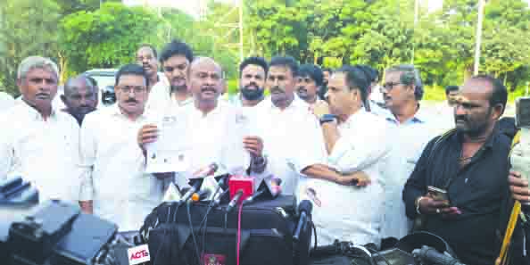  జనసైనికుల అరెస్ట్‌ అప్రజాస్వామికం