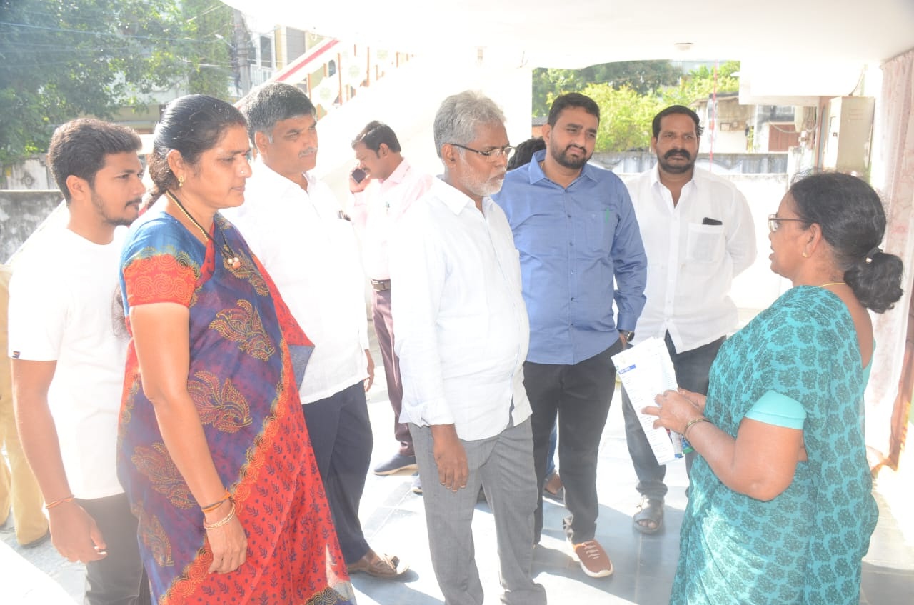 అర్హతే ప్రామాణికంగా ఇంటింటికీ సంక్షేమం : ఎమ్మెల్యే