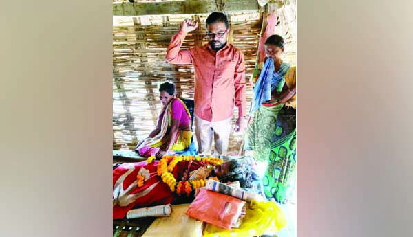 మాజీ సర్పంచ్‌ సోమమ్మ మృతి