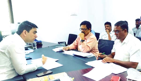 బ్లాక్‌ లిస్టులో పెట్టండి