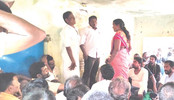 సచివాలయ భవన నిర్మాణంపై ఘర్షణ