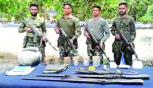 మావోయిస్టు డంప్‌ స్వాధీనం