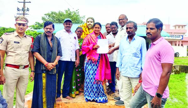 అల్లూరి దాడి చేసిన పోలీస్‌ స్టేషన్‌ను అభివృద్ధి చేస్తాం : ఎమ్మెల్యే