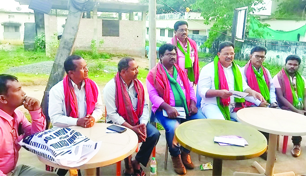 గిరిజన సంక్షేమ హాస్టళ్లలో సమస్యల కోకొల్లలు