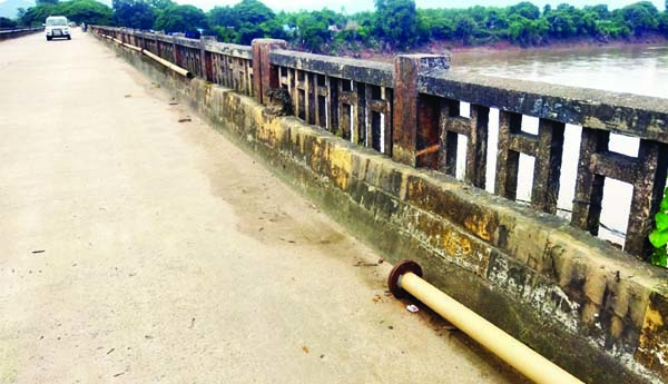 తాగునీటి పైపు లైన్‌ అపహరణ