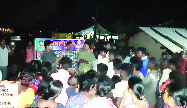 సంఘ విద్రోహశక్తులకు దూరంగా ఉండాలి