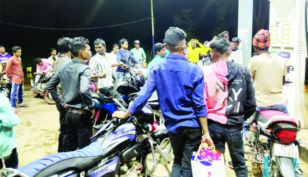 పెట్రోల్‌, డీజిల్‌ కొరత లేకుండా చూడరూ..