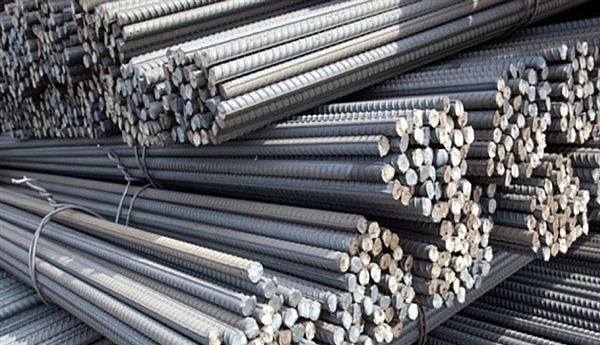 Steel-prices-fall-by-40%-Steelmint