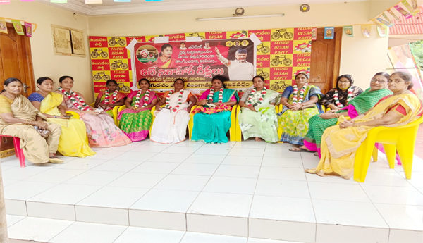 TDP-relay-hunger-strike-at-Nandigama
