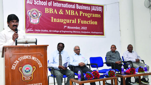 వైఫల్యాలకు భయపడొద్దు : ఎయు విసి ప్రసాదరెడ్డి