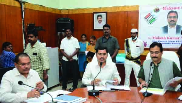 ఓటు నమోదుకు విస్తృత ప్రచారం