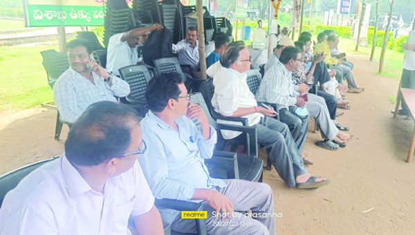 మోడీ పర్యటన నిరసనలను విజయవంతం చేయాలి