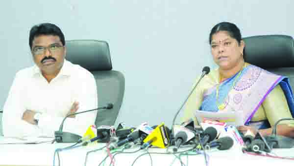 సముద్రపు ఈతగాళ్ల నియామకం