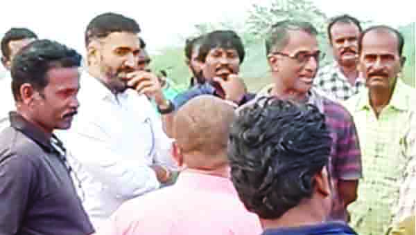 కాజ్‌వే నిర్మాణానికి కృషి : ఎంపిపి వాసురాజు