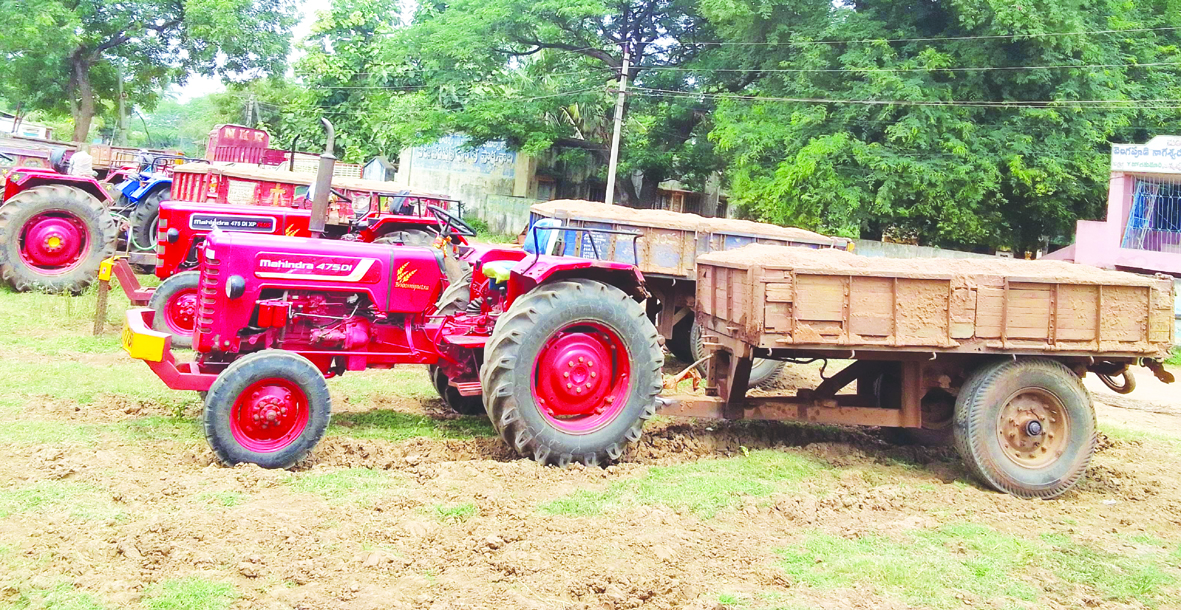 జోరుగా ఇసుక అక్రమ రవాణా