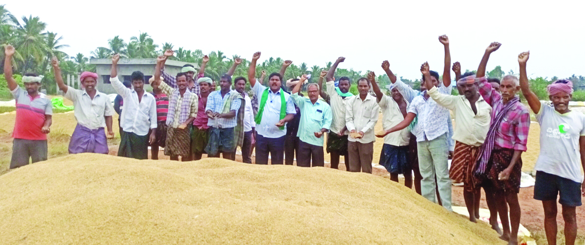 గోనె సంచులివ్వండి.. ధాన్యం కొనండి