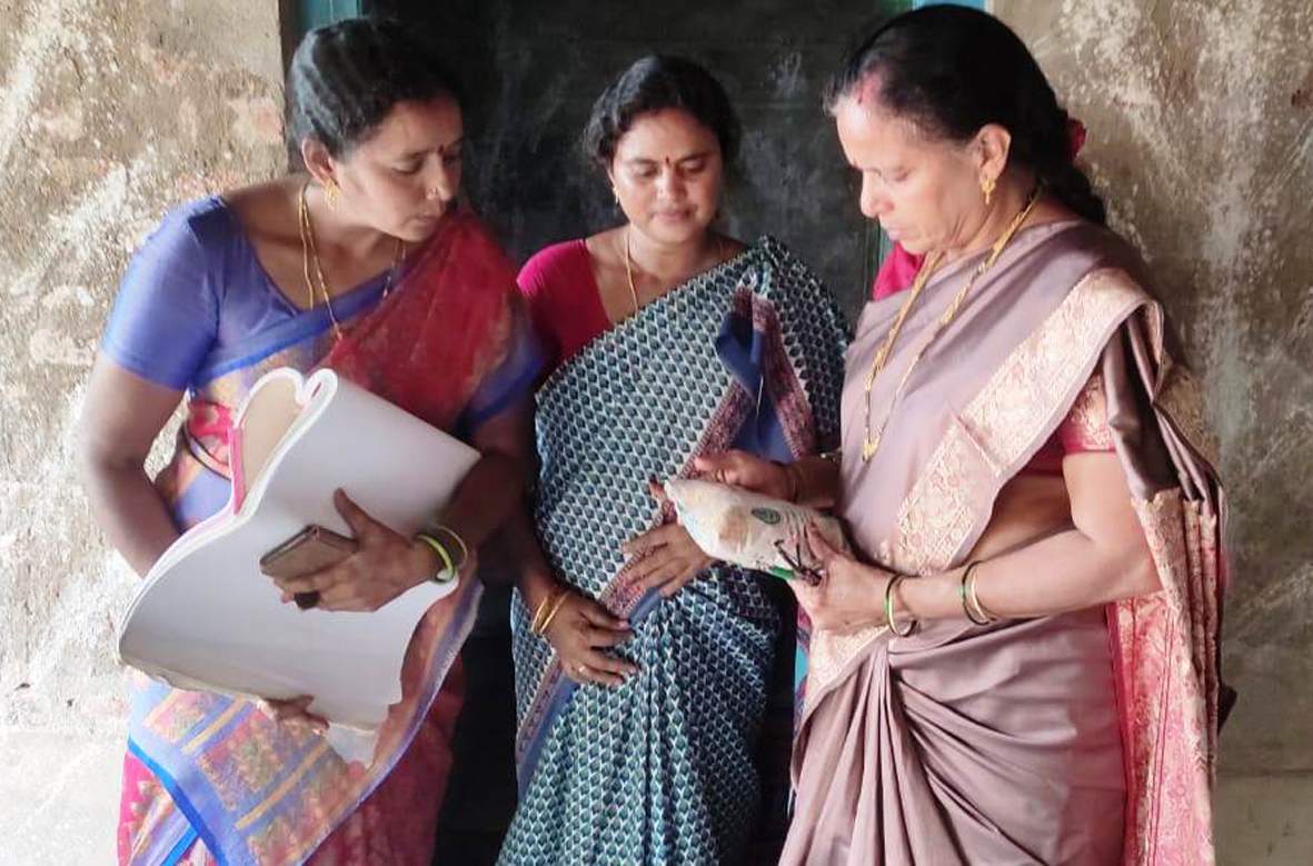 అంగన్‌వాడీ కేంద్రాల్లో ఐసిడిఎస్‌ పీడీ తనిఖీలు