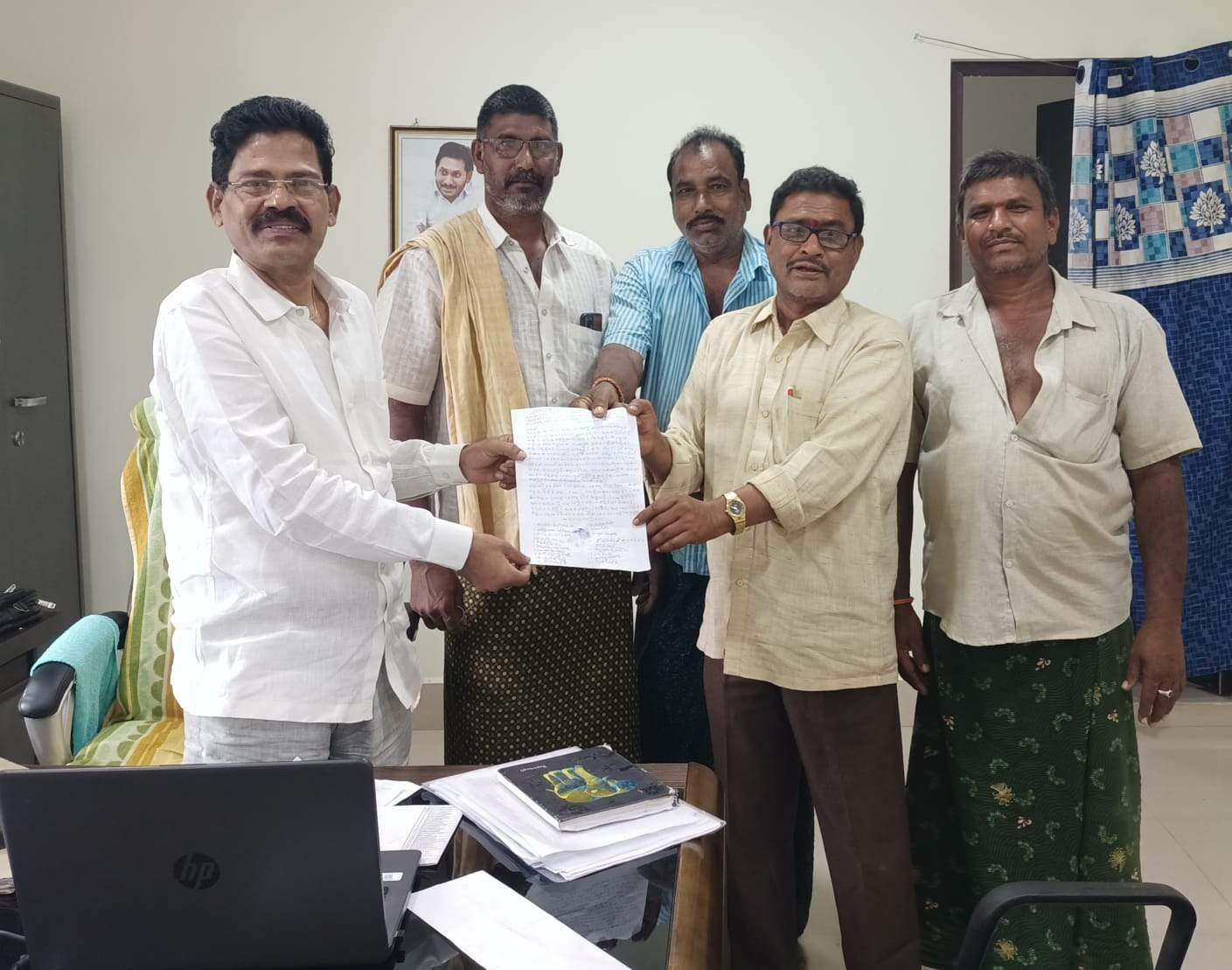 ఆక్రమణలు తొలగించాలని సిపిఎం వినతి