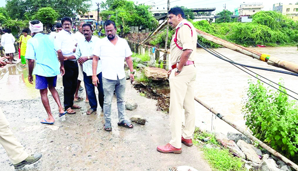 సందిగ్ధంలో చెరకు సరఫరా