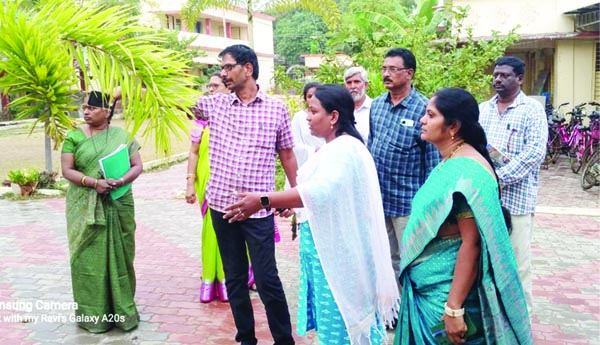 డిఇఒ లింగేశ్వరరెడ్డి పాఠశాలల సందర్శన