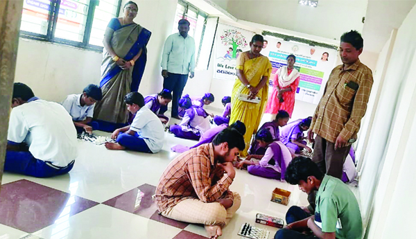 గ్రంథాలయాల్లో వివిధ పోటీలు