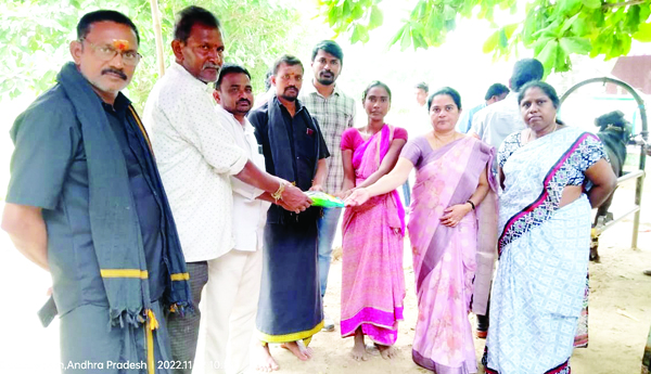  ప్రభుత్వ పథకాలను సద్వినియోగం చేసుకోవాలి