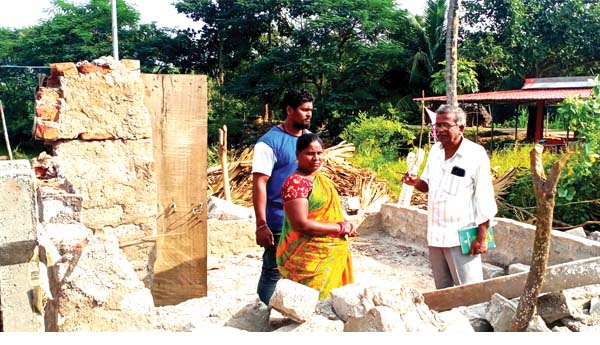 కక్ష పూరితంగానే ఇల్లు కూల్చివేత : సిపిఎం