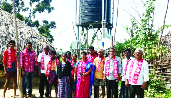 తాగునీటి పథకానికి మరమ్మతులు చేయాలని నిరసన