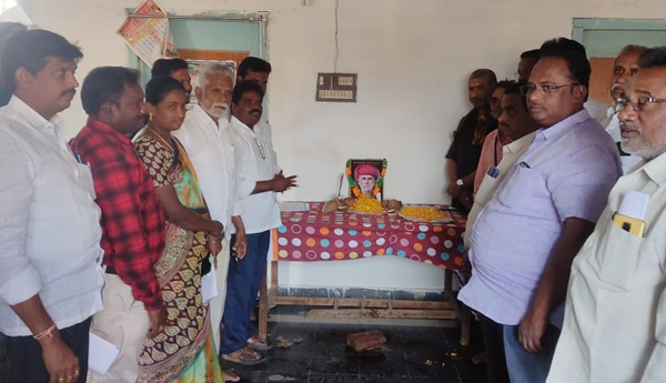 jyotirao-phule-death-anniversary-in-reddygudem