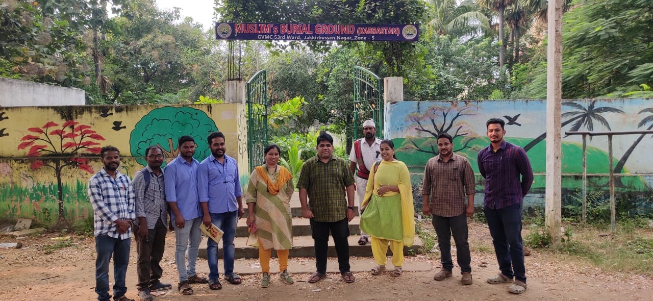 శ్మశానవాటిక అక్రమిస్తే కఠిన చర్యలు