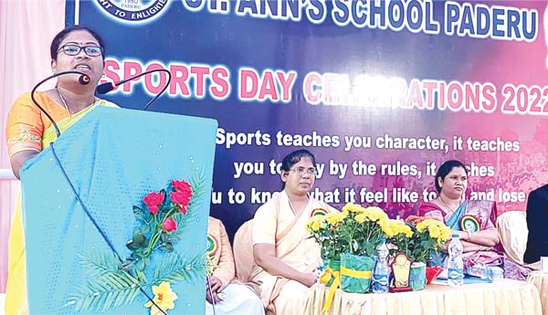  విద్యార్థులు క్రీడల్లో రాణించాలి