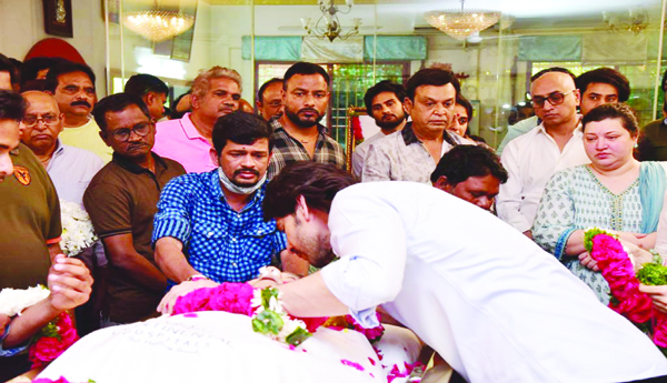 Superstar-Krishna-has-passed-away-Funeral-today-with-full-formalities