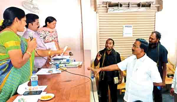  వాడి వేడీగా మండల సమావేశం