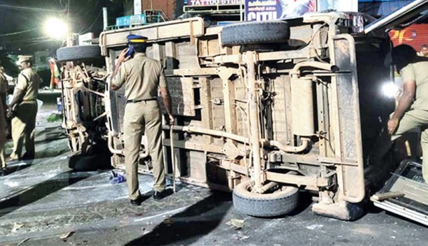 mobilising-for-riots-35-police-injured-7-police-vans-20-bikes-vandalised