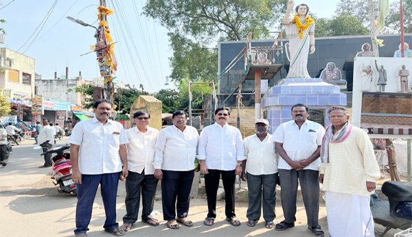 Celebrating-Indira-Gandhis-birth-anniversary