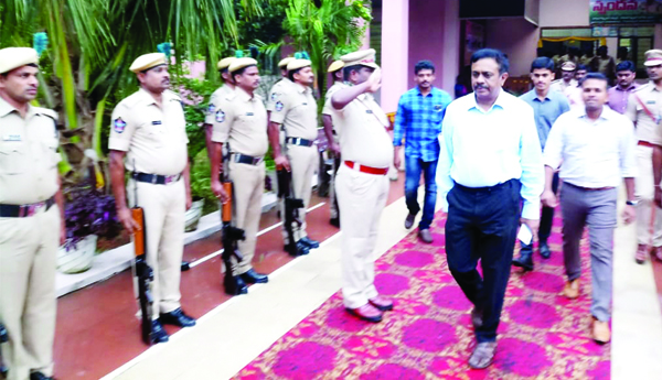 గంజాయిపై ఉక్కు పాదం