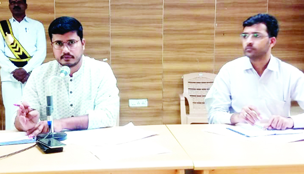 6 నెలల్లో భూముల రీ సర్వే పూర్తి