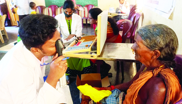 గిరిజనులను నిరాశ పర్చిన వైద్య శిబిరం