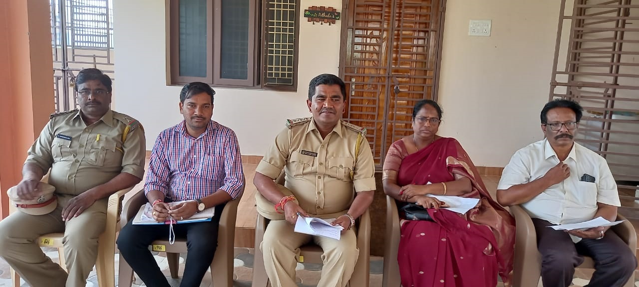 సారా నిందితులకు సబ్సిడీ రుణాలు