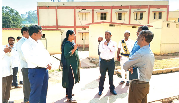 విద్యార్థుల సంరక్షణపై ఉపాధ్యాయులు ప్రత్యేక శ్రద్ధ