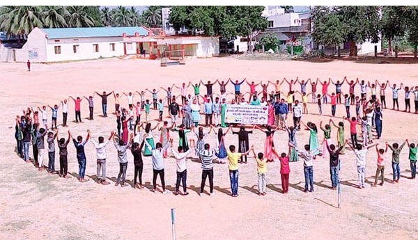 రహదారి భద్రతా వారోత్సవాలు