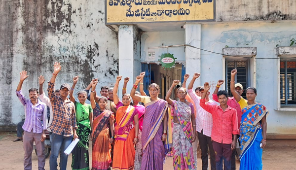 tribes-protest-for-pattas