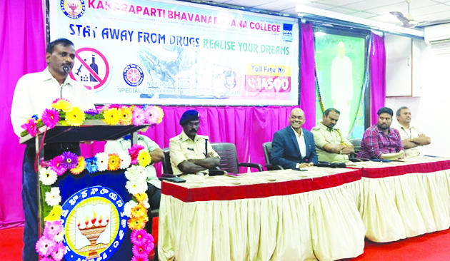 డ్రగ్స్‌ రహిత ఏపీనే లక్ష్యం