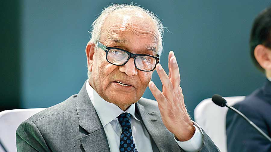 వాహనాలపై భరించలేని పన్నులు భారత్‌లోనే అతి ఎక్కువ
