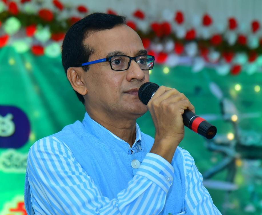 ప్రభుత్వ ప్రాధాన్యత భవనాలకు